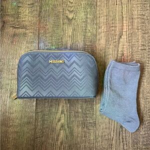 Missoni Exclusive Delta One Amenities Travel Case- Blue Wave- With Socks NEW